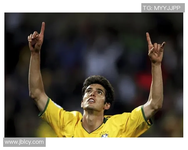 全球足球界十大球星排行榜揭秘 哪些球员登上历史巅峰之位