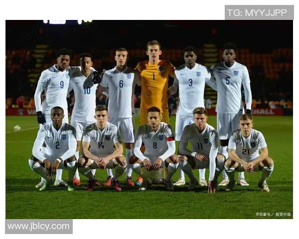 足球明星光芒渐隐新时代球员崛起的背后与未来趋势分析